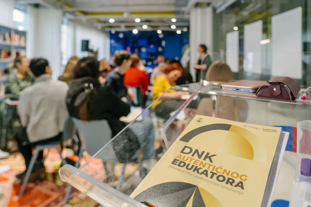 DNK autentičnog edukatora – Dnevnik za lično i profesionalno istraživanje